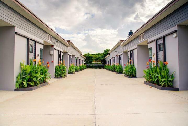 The Sleep Resort Чиангмай Екстериор снимка